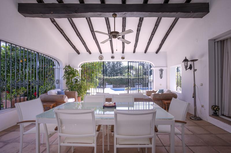 Foto 795a20d0-d542-40ed-b7fb-36574741dd8d. Casa amb aparcament piscina a Guadalmina Alta Marbella