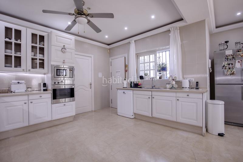 Foto 8f2fbf97-b9dd-4502-81d4-d9cf6db5c135. Casa amb aparcament piscina a Guadalmina Alta Marbella