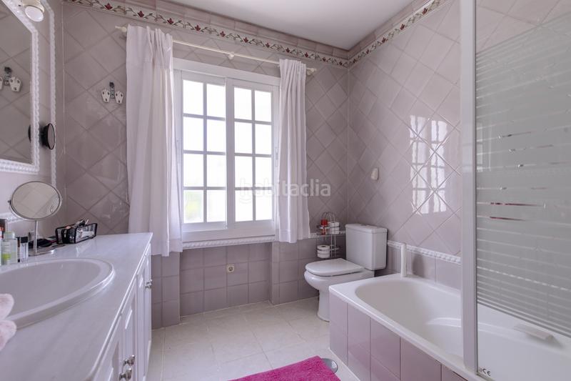 Foto eab160de-16f6-441a-9674-54bf30302e17. Casa amb aparcament piscina a Guadalmina Alta Marbella