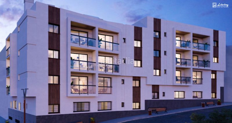 Foto f3f0c775-9303-42eb-aabf-86f0737cc1f1. Apartament amb aparcament piscina a Centro Estepona