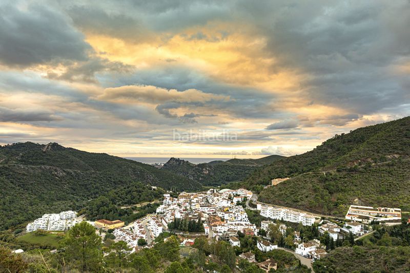 Foto b08ccdd3-d971-4a4d-b969-de179b36c443. Apartament amb aparcament piscina a Benahavís pueblo Benahavís