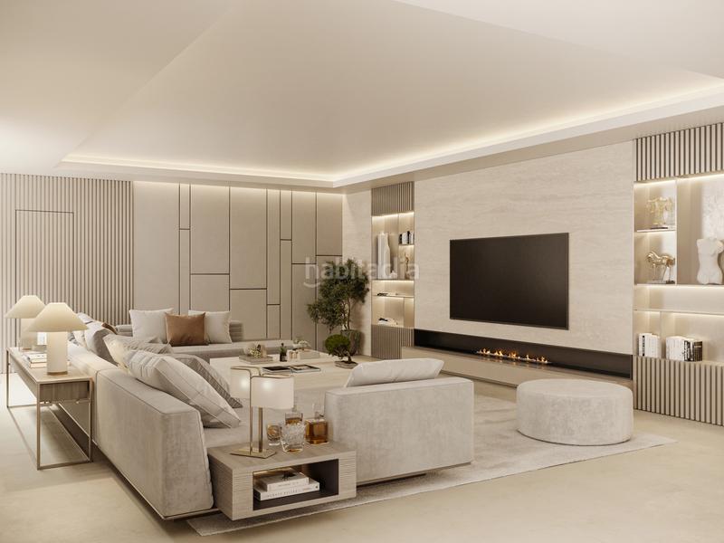 Foto 54fd8a20-a275-481f-bf1d-1d2cc0a80830. Casa con parcheggio piscina in Nueva Andalucía centro Marbella