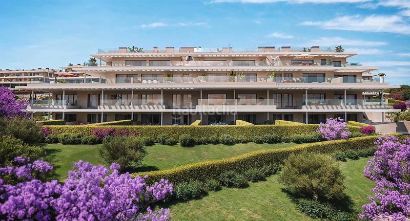 Foto da5e2fe1-f2ae-4b6a-b0f6-10eb886e2555. Apartamento este exclusivo new development de apartamentos de 2 y 3 dormitorios ofrece un estilo de vida sofisticado y contemporáneo en la fab en Estepona