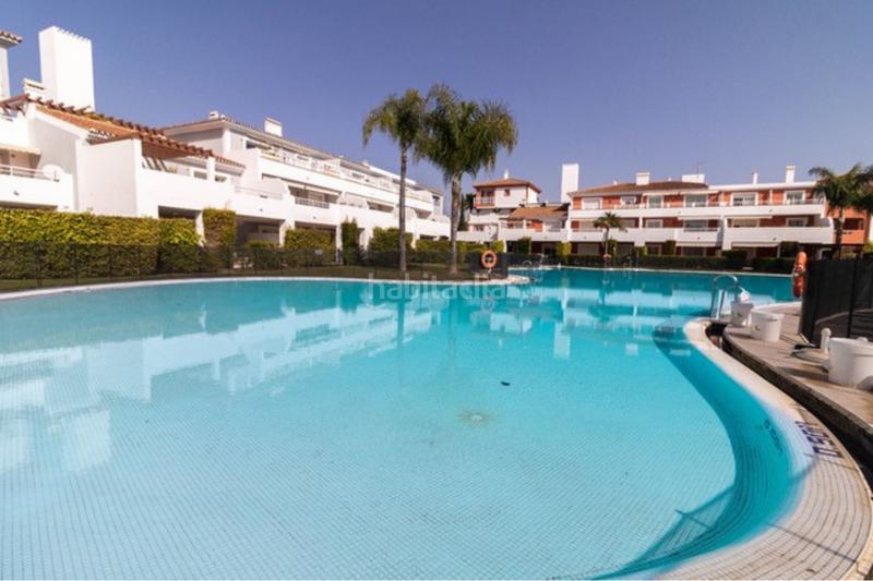 Foto 561dc5a3-86ff-480a-954d-057838376693. Apartamento encantador, moderno, planta baja, 2 dormitorios, 2 baño apartamento, situado en cortijo del mar, . en Estepona