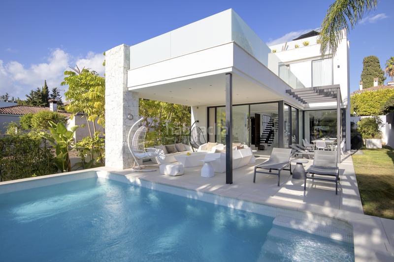 Foto 6455ec95-f426-4dea-a0ec-7e0f02b885de. Casa en San Pedro de Alcántara Pueblo Marbella