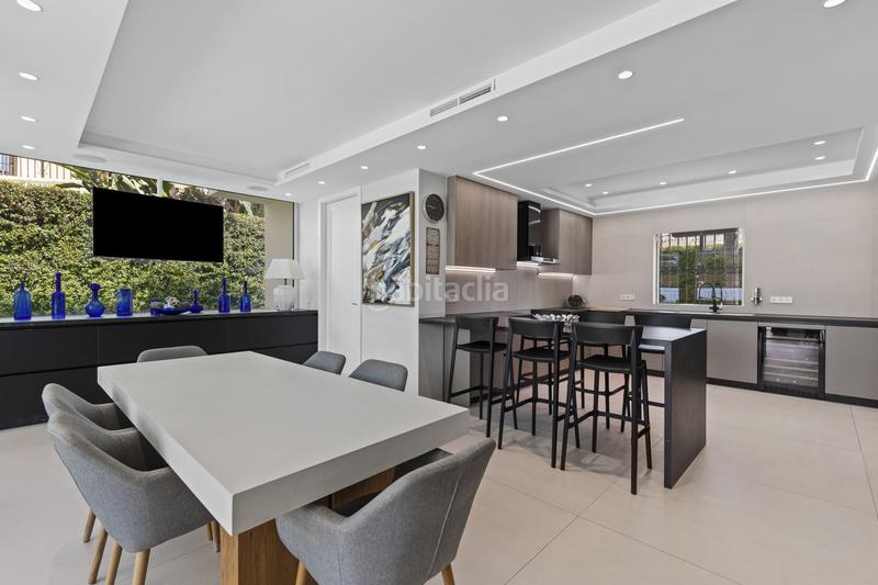 Foto 579d24ea-4bc9-4760-a8c1-ae469cb41178. Casa con piscina in Guadalmina Alta Marbella