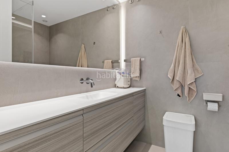 Foto aeca903d-21b0-4e2c-8b4b-6f7a7a1b45f2. Casa con piscina in Guadalmina Alta Marbella