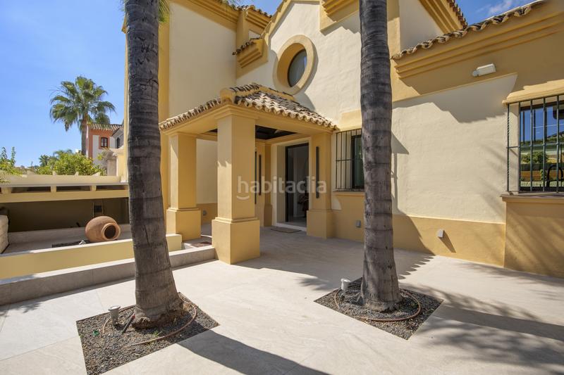 Foto fb18f3dc-2a7a-4da8-8211-6e36ed735a04. Casa con piscina in Guadalmina Alta Marbella