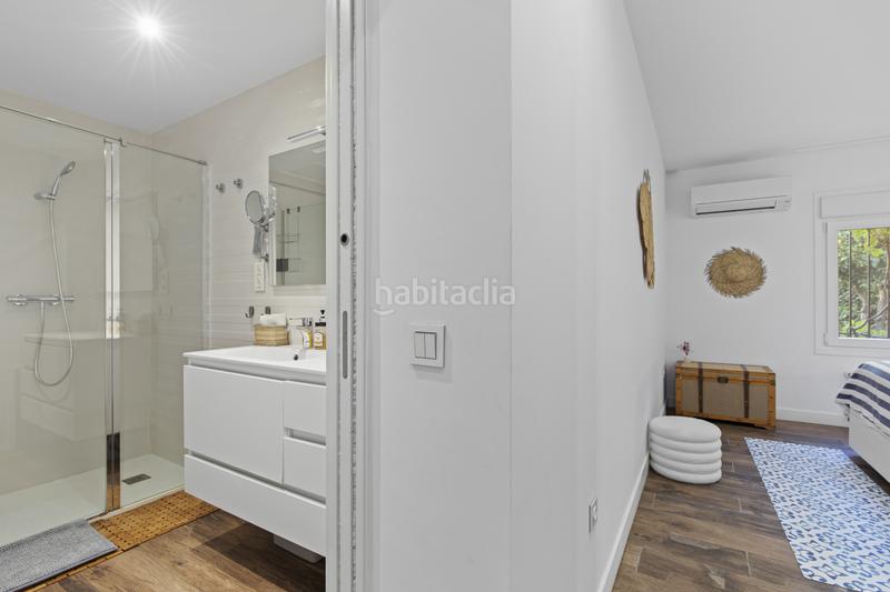 Foto 84edb10b-6d6e-496d-80b5-9fa4bfd4a679. Casa con riscaldamento parcheggio piscina in Guadalmina Alta Marbella