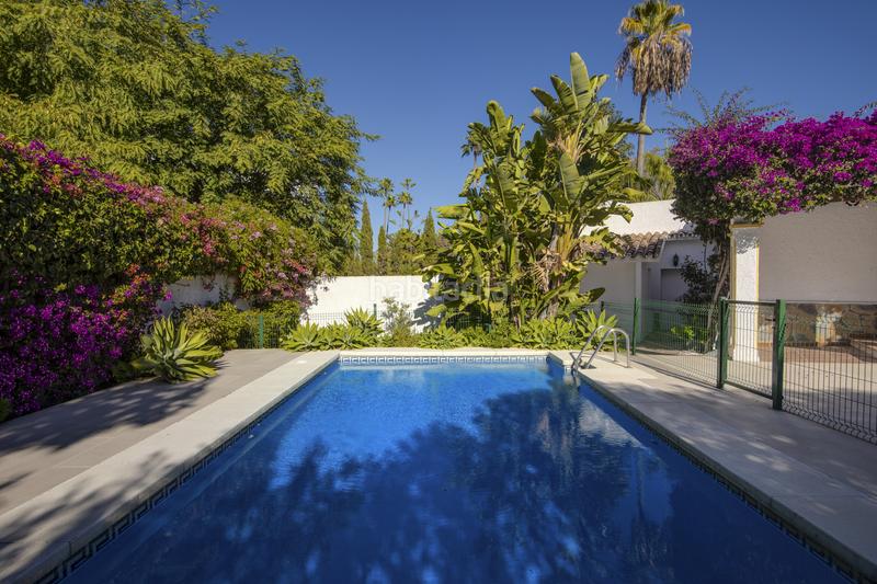 Foto c324f60b-9521-4147-995a-c5e9993194cd. Casa con riscaldamento parcheggio piscina in Guadalmina Alta Marbella