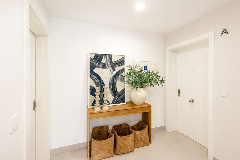 Foto c838d949-7758-42f1-a853-fae8aa96f4f9. Apartament amb aparcament piscina a Centro Estepona