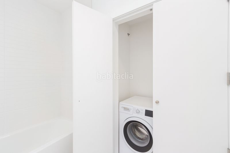 Foto f230132c-b422-4ce3-9a3a-922196265fb2. Apartament amb aparcament piscina a Centro Estepona