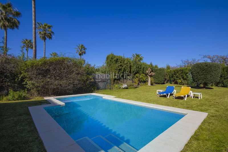 Foto 3ffb2e15-3ee1-4aea-ba44-ae0f82be8609. Casa amb calefacció aparcament piscina a Benahavís pueblo Benahavís