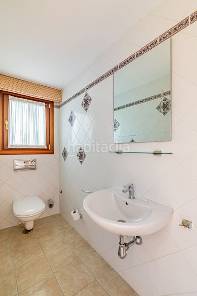 Foto 9be9ffe8-dccb-4155-a76c-969f6895dd20. Casa amb aparcament piscina a Cancelada Estepona