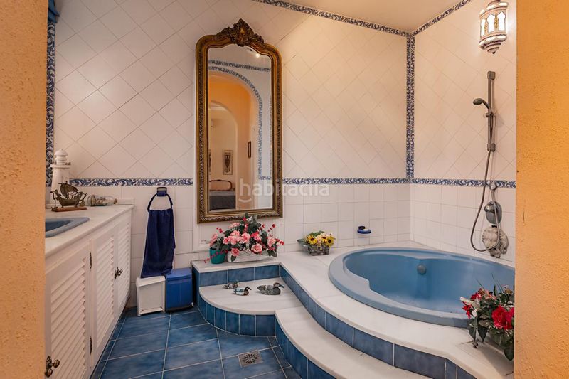 Foto 4b931c45-f7ef-4707-b22d-0f414801a6d3. Casa amb piscina a Manilva pueblo Manilva