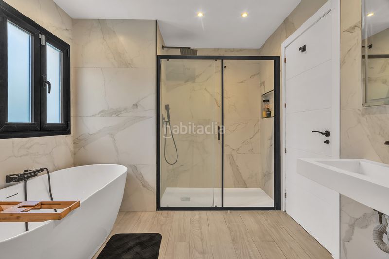 Foto 1e43aff2-9196-467b-91db-8032ca7b19bb. Casa amb piscina a Guadalmina Alta Marbella