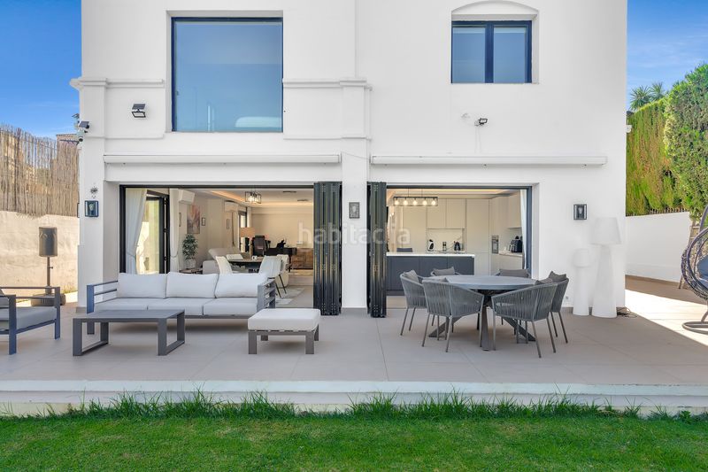 Foto d7f872dc-0edc-4b0b-b948-f564a2ba1596. Casa amb piscina a Guadalmina Alta Marbella