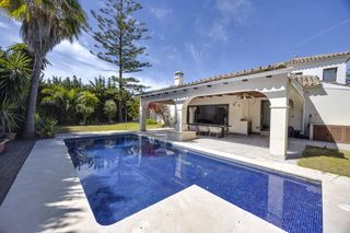 Casa in Bel - Air. Una fantástica oportunidad para renovar y personalizar esta espa