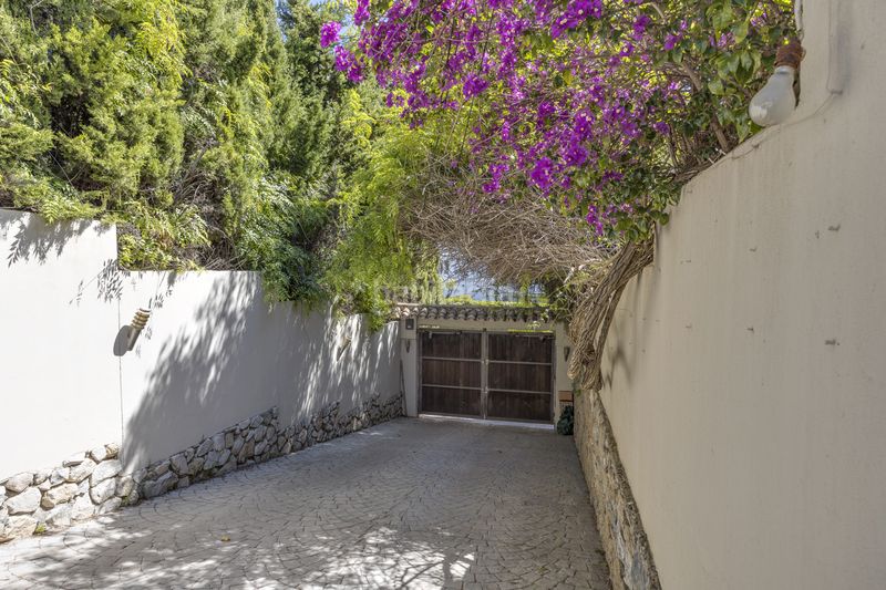 Foto 02d83ff4-14d9-4922-85b3-571564faf08f. Casa amb piscina a Bel - Air Estepona