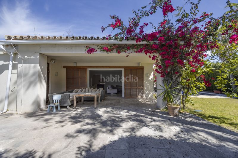 Foto 09c369d2-db42-4bf7-a11e-7c50145fe868. Casa amb piscina a Bel - Air Estepona