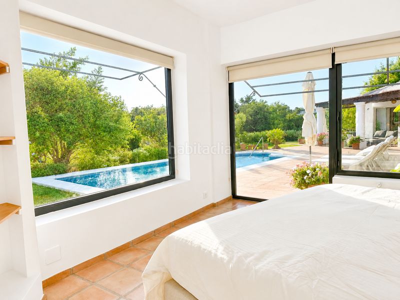Foto 572cd025-a67d-432c-99fd-e23ef9f741cc. Casa amb aparcament piscina a Sotogrande alto Sotogrande
