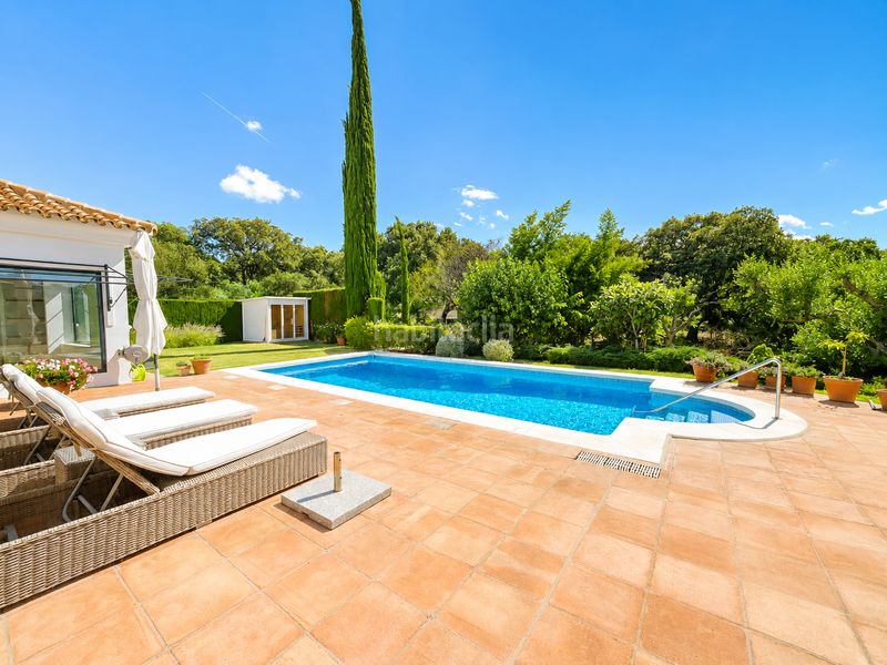 Foto f497f4c6-7291-45ed-aa0f-d81e8c3016f4. Casa amb aparcament piscina a Sotogrande alto Sotogrande