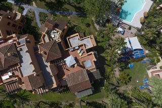 Dachwohnung in Nueva Alcántara. Excepcional lado de la playa, impresionante ático dúplex, 3 dorm
