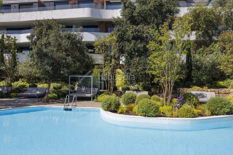 Foto 01906737-95e2-43f5-beda-e2df4eadb6f6. Apartament amb aparcament piscina a Sotogrande alto Sotogrande
