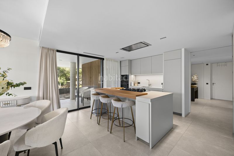 Foto 503db227-cc84-4f58-ad70-bb152e1276c1. Apartament amb aparcament piscina a Sotogrande alto Sotogrande