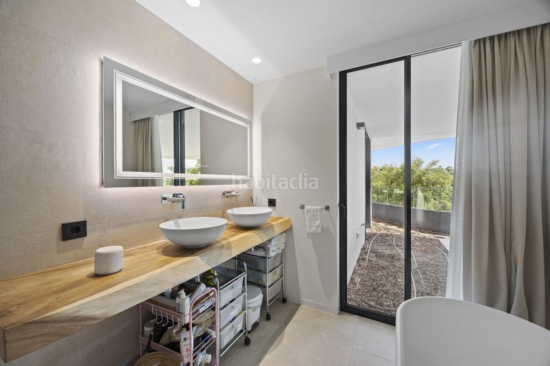 Foto ef8e59e0-fccd-4639-9093-0f8d73ba0acd. Apartament amb aparcament piscina a Sotogrande alto Sotogrande