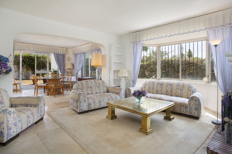 Foto 272f6a21-7281-43b8-8111-fa029e473471. Casa amb aparcament a Guadalmina Baja Marbella