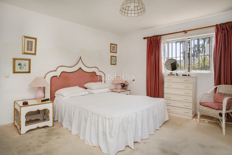 Foto 35dcd4d8-0b9f-4615-9683-f0b4863d8a3f. Casa amb aparcament a Guadalmina Baja Marbella