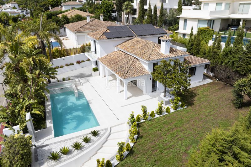 Foto 53ad972d-b80e-42a5-9597-1b166dd30080. Casa amb piscina a Guadalmina Alta Marbella