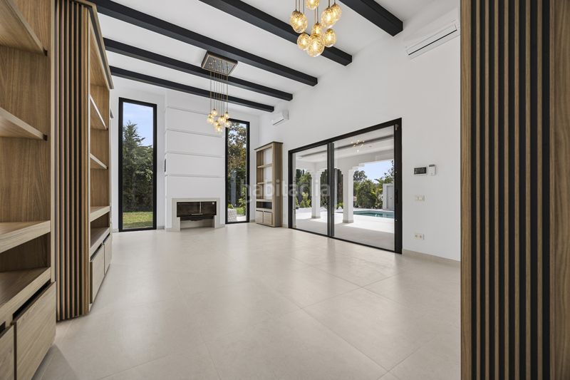 Foto a1aecf58-f050-45d6-b840-047d58413361. Casa amb piscina a Guadalmina Alta Marbella