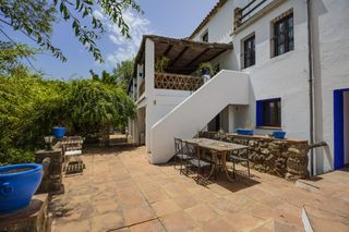 Haus in Gaucín. Ubicada a tan solo 15 km de gaucín, en el municipio de cortes de