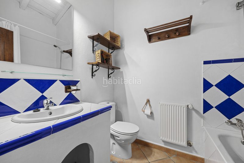 Foto aea604e0-176f-441b-b5bd-ef52eb2cbff6. Casa amb piscina a Gaucín