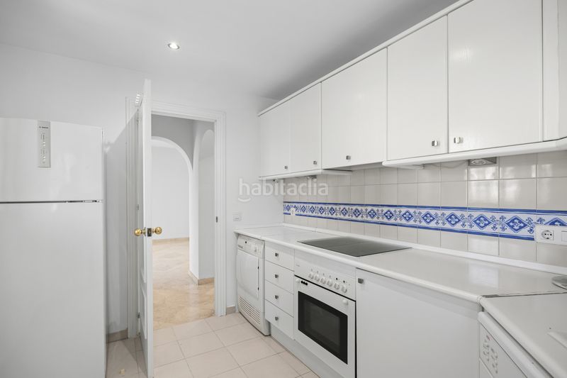 Foto 71f6266d-8120-4c27-8915-07a6a4c9e21e. Apartament amb aparcament piscina a Guadalmina Alta Marbella