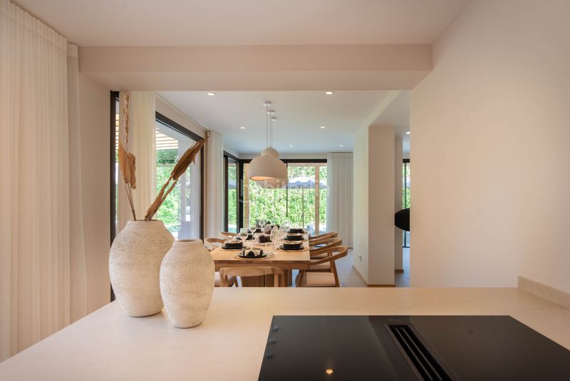 Foto e4d37810-2746-4704-807a-494e3c9c941a. Casa amb aparcament piscina a Guadalmina Alta Marbella