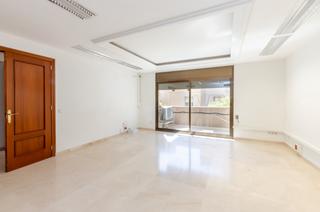 Lloguer Oficina a Carrer major 10. Oficina alquiler en pleno centro l´h
