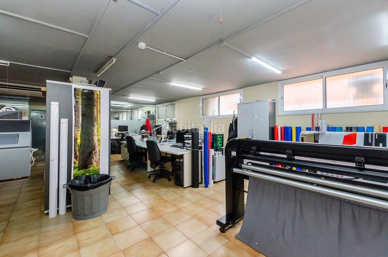 Foto 0e3730e0-3aa1-4e04-901f-974f7118d995. Local comercial local multifuncional en venta en Centre Hospitalet de Llobregat (L´)