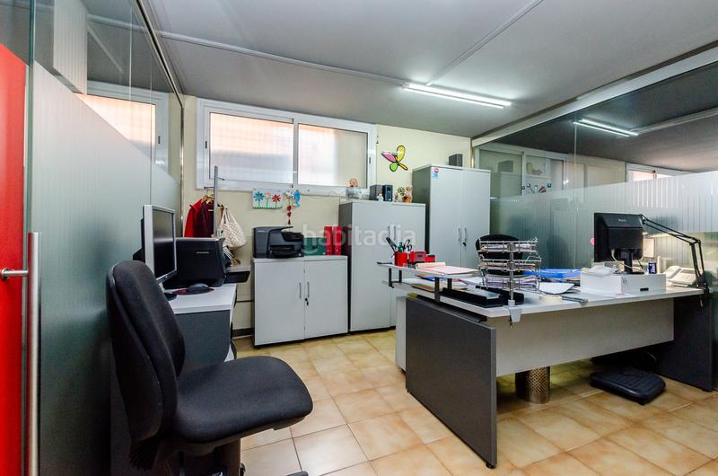 Foto 131ffec9-9115-42e0-854e-27969d997879. Local comercial local multifuncional en venta en Centre Hospitalet de Llobregat (L´)