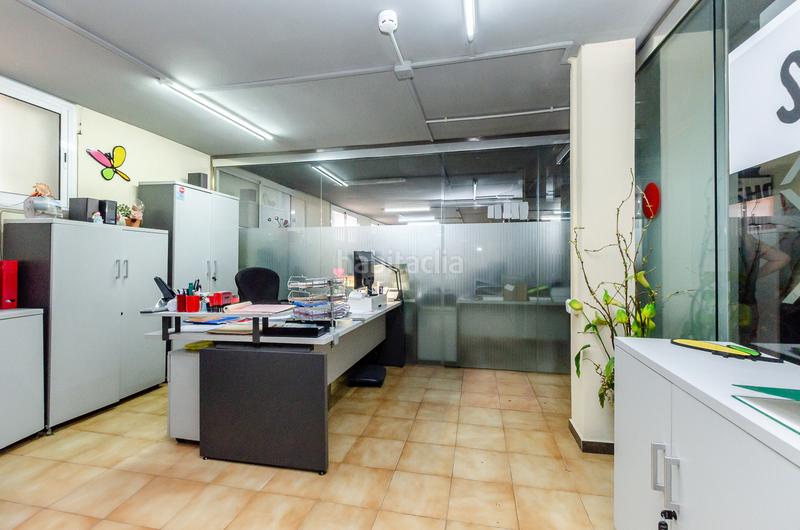 Foto 3a82aea7-9008-42d0-ae28-6154a387b5f5. Local comercial local multifuncional en venta en Centre Hospitalet de Llobregat (L´)