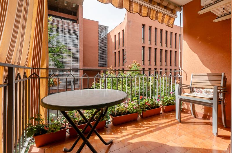 Foto 94f10cf1-d8c5-45e3-97a6-573632f0b980. Piso  en venta en la c/ mossèn andreu – en La Gavarra Cornellà de Llobregat