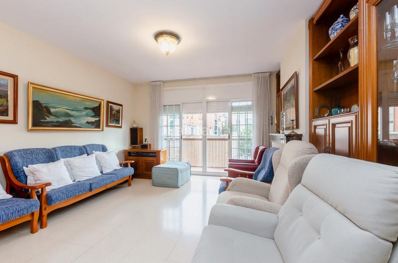 Foto 3d76c9ac-86c4-4ad4-a565-4233c1cb2b8b. Appartement avec cheminée chauffage dans Centre Hospitalet de Llobregat (L´)