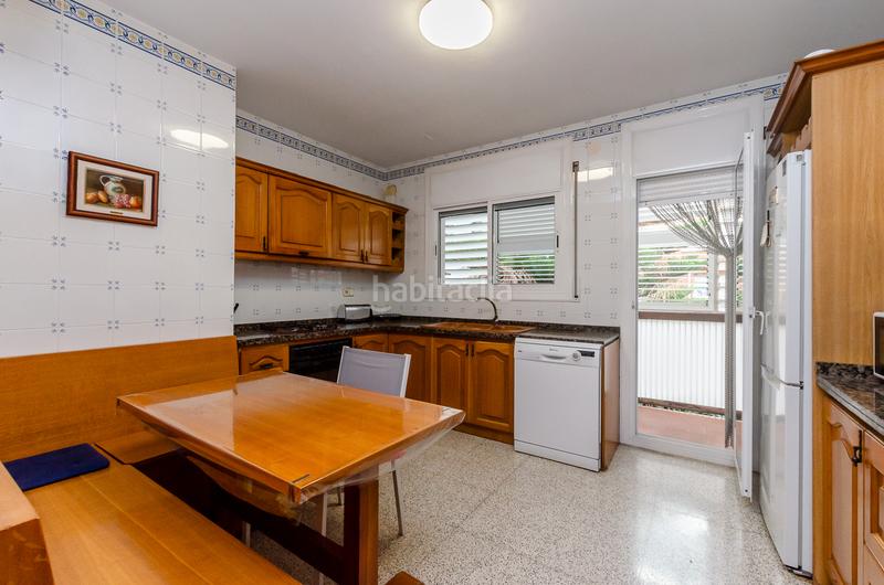 Foto a0fbd7a4-5a9c-4e2b-820c-0a5b786c3f1d. Appartement avec cheminée chauffage dans Centre Hospitalet de Llobregat (L´)