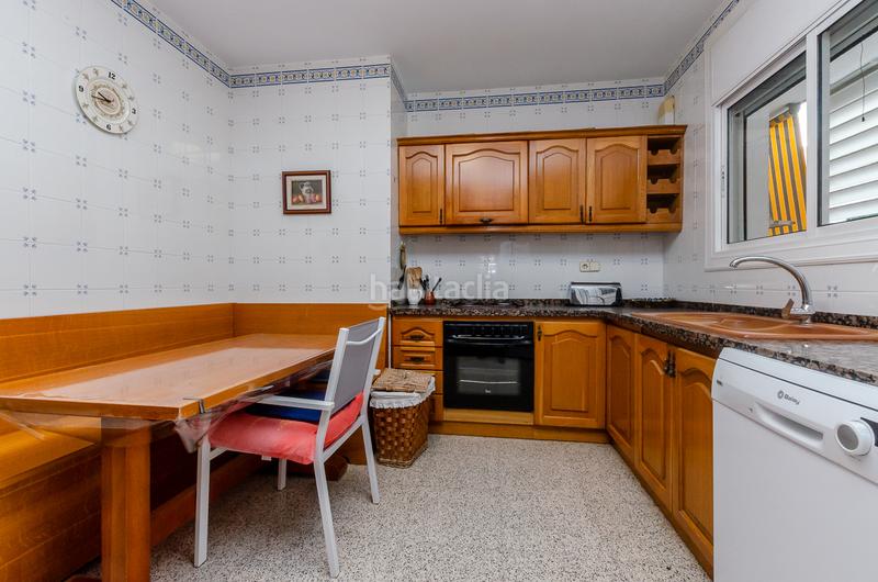 Foto b8db6b25-606c-403f-bc6e-d11a535618ba. Appartement avec cheminée chauffage dans Centre Hospitalet de Llobregat (L´)