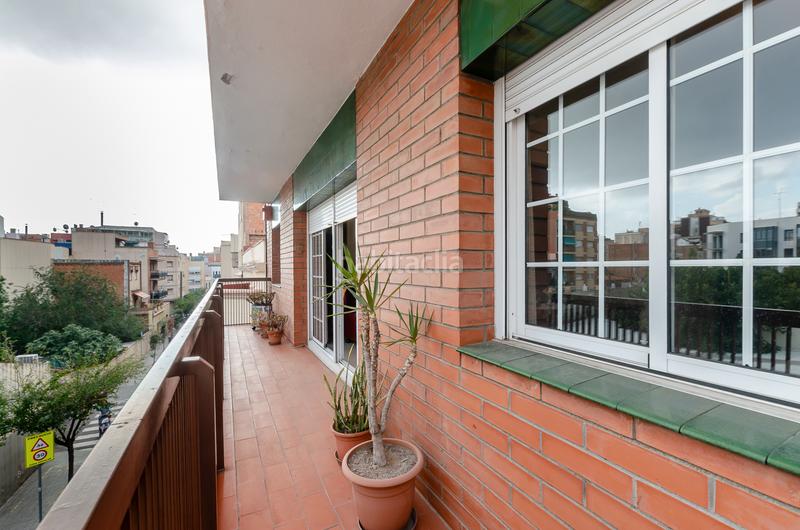 Foto ba752c47-bbd1-4043-b937-75d8d8f3bfbe. Appartement avec cheminée chauffage dans Centre Hospitalet de Llobregat (L´)