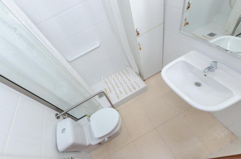 Foto d890d37e-4bf8-4fdc-a7b4-16942d8d97bc. Appartement avec cheminée chauffage dans Centre Hospitalet de Llobregat (L´)