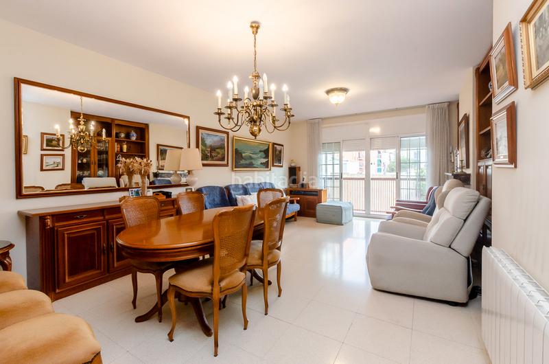 Foto edf0be27-0141-4373-8d64-bdc49195d8e3. Appartement avec cheminée chauffage dans Centre Hospitalet de Llobregat (L´)