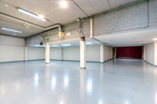 Local Comercial a Carrer de les Arts i els Oficis 31